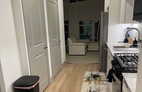 Washington Ave./ Memorial Park Apartment | Cozy Apartment in Houston Height/ Downtown