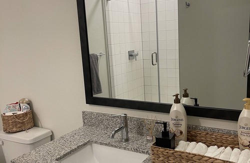 Washington Ave./ Memorial Park Apartment | Cozy Apartment in Houston Height/ Downtown