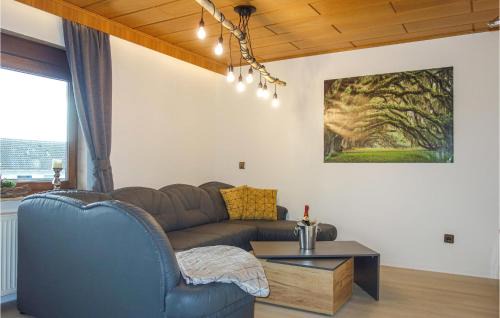Densberg Apartment | Cozy Apartment In Jesberg - Densberg
