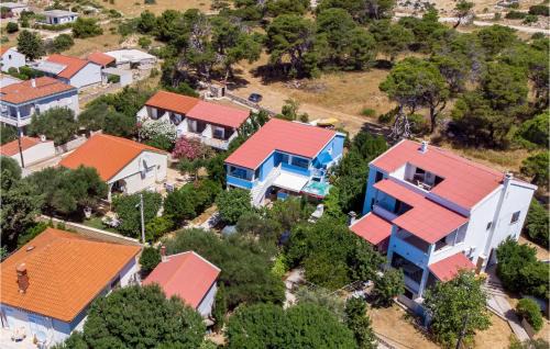 Kosljun Apartment | Cozy Apartment In Kosljun With Kitchen