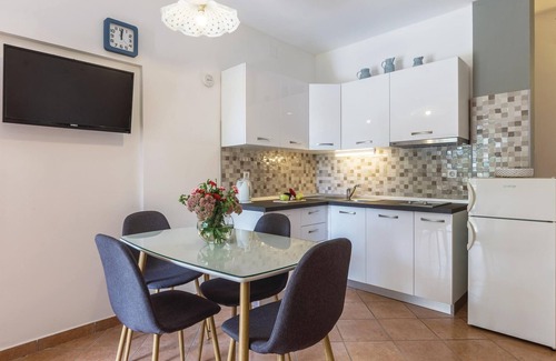 Marceljani Apartment | Cozy apartment in Labin with WiFi