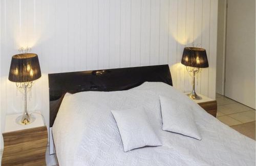 Lauenburg Apartment | Cozy Apartment In Lauenburg With Sauna
