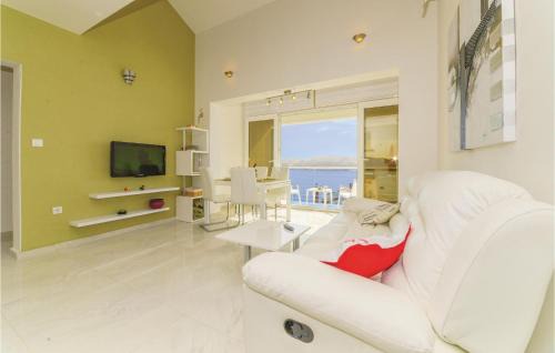 Miskovici Apartment | Cozy Apartment In Miskovici With Wifi