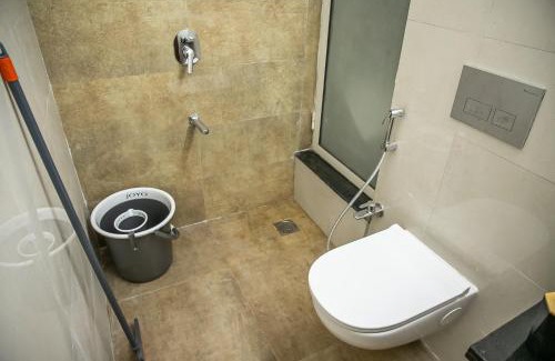 Malad East Apartment | Cozy Apartment