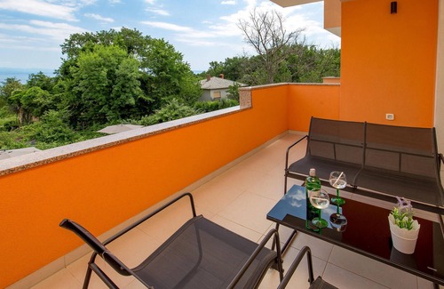 Opric Apartment | Cozy apartment in Opric with WiFi