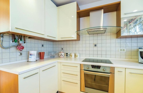 Sarsoni Apartment | Cozy apartment in Rijeka with kitchen