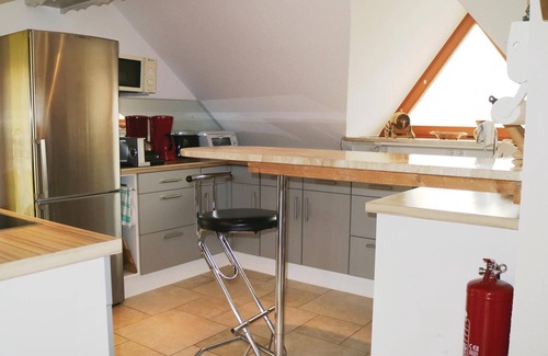 Hohenbergen Apartment | Cozy apartment in Schlotheim with kitchen