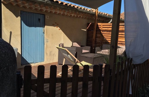 Villelaure Apartment | Cozy apartment in South Luberon, ideal for exploring Provence
