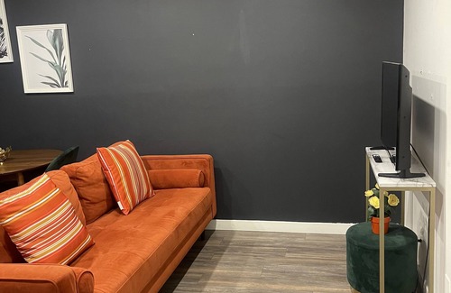 Griffintown Apartment | Cozy apartment in the heart of downtown Montreal - À la rue Peel