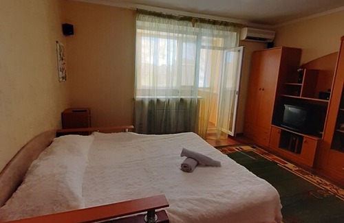 Prymors'kyi district Apartment | Cozy apartment in the center. Family friendly.