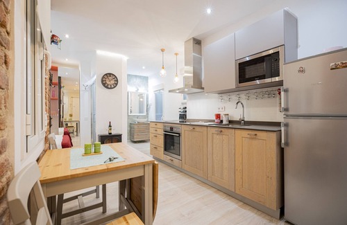 Lista Apartment | COZY APARTMENT IN THE SALAMANCA NEIGHBORHOOD JOG48