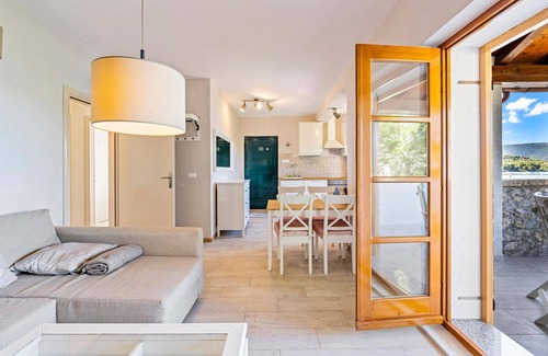 Zaboric Apartment | Cozy apartment in Zaboric with kitchen