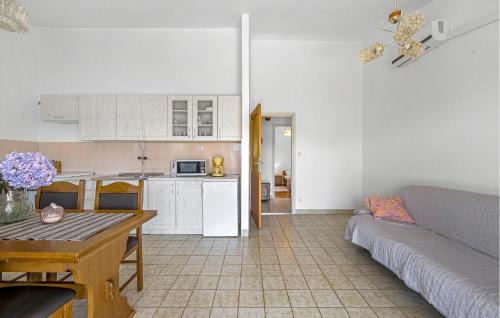 Jadrija Apartment | Cozy Apartment In Zaton With Wifi