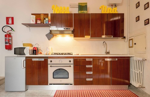 Castel di Ieri House | Cozy apartment with fireplace.