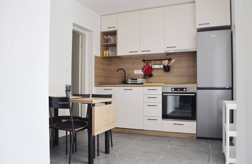 Krk Apartment | Cozy Apartment Iva with Private Garden