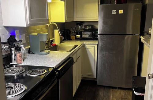 Irving Apartment | Cozy apartment- near Baylor hospital