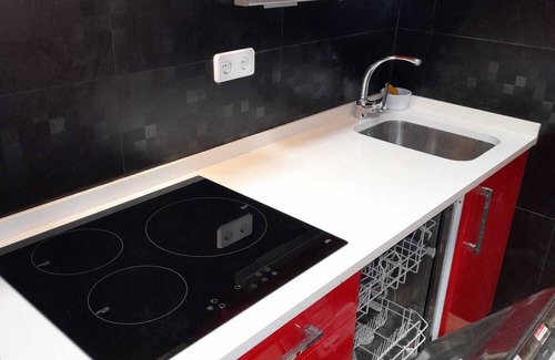 Llodio Apartment | Cozy apartment near Bilbao. Public transport to the city.