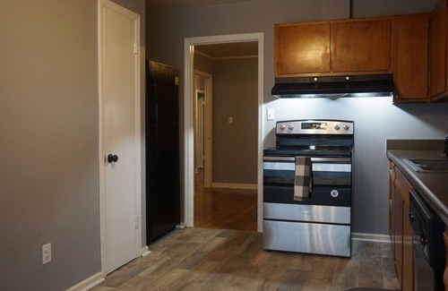 Madison Apartment | Cozy Apartment near Research Park