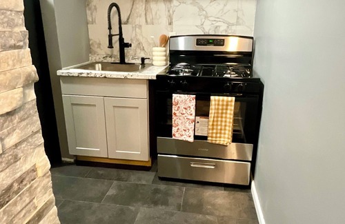 New Hampton Apartment | Cozy Apartment Near Legoland!