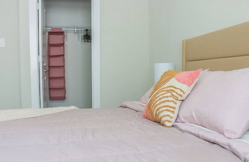 Spring Branch West Apartment | Cozy apartment offering the ideal getaway in a quaint neighborhood.