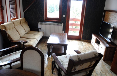 Kopaonik Apartment | Cozy apartment on a separate floor in a mountain house.
