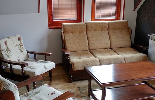 Kopaonik Apartment | Cozy apartment on a separate floor in a mountain house.