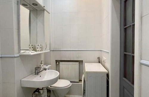Odessa City Center House | Cozy apartment on Deribasovskaya 10
