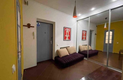 Odessa City Center House | Cozy apartment on Deribasovskaya 10