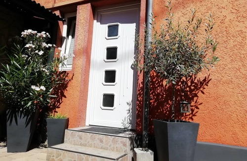 Schierstein Condo | Cozy apartment on the beautiful harbor of Wiesbaden-Schierstein