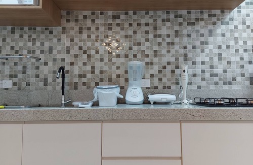 Vila Julia Apartment | Cozy apartment on the sand in Enseada- Guarujá