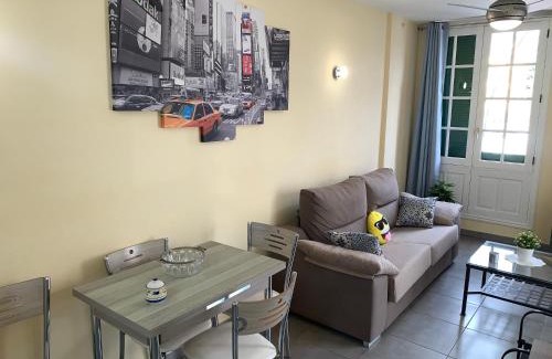 Arona Apartment | Cozy apartment Playa Las Vistas. Free Wifi.