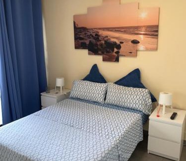 Arona Apartment | Cozy apartment Playa Las Vistas. Free Wifi.