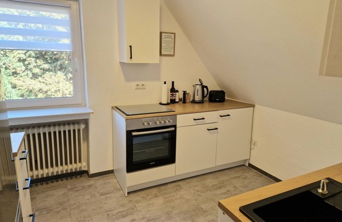Wardenburg Condo | Cozy apartment right on the coastal canal!