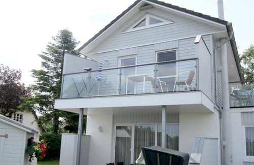 Falshoft Apartment | Cozy apartment right on the Baltic Sea and the beach in front of the door