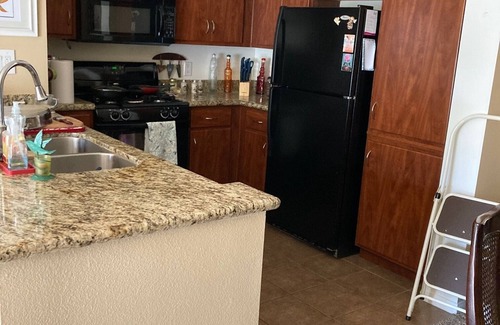 Mission Hills Apartment | Cozy Apartment w/balcony and many amenities