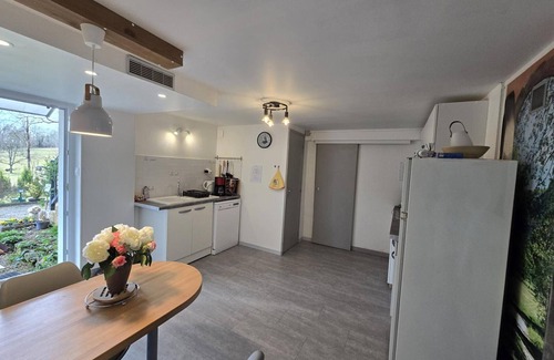 Bigaroque Apartment | Cozy apartment with terrace and pool in Périgord Noir