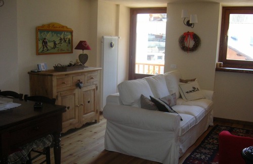 La Thuile Apartment | Cozy apartment with a view of the Rutor glacier