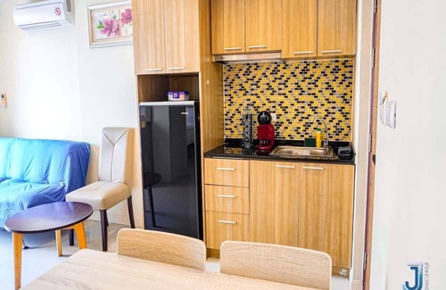 Pratumnak Hill Condo | Cozy apartment with pool view in phra tamnak