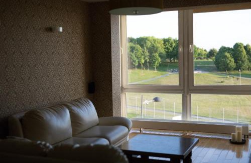 Telsiai Apartment | Cozy apartment with a wonderful lake view