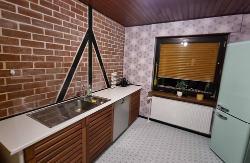Grossheubach Condo | cozy apartment with garden and balcony