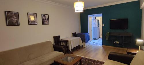 Ortakoy Apartment | Cozy apartment with garden, 2 bedroom and very close to Bosphorus