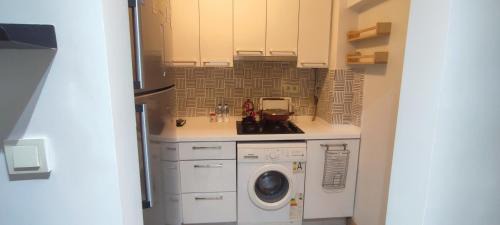 Ortakoy Apartment | Cozy apartment with garden, 2 bedroom and very close to Bosphorus