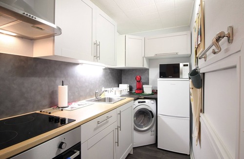 Mont-Dore Apartment | Cozy Apartment with Ski Access, Wi-Fi, Parking & Pet-Friendly - Sleeps 6