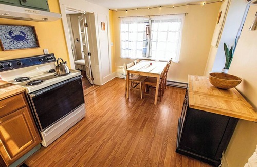 Town of Marbletown Apartment | Cozy Apartment with Sauna in Historic Stone Ridge