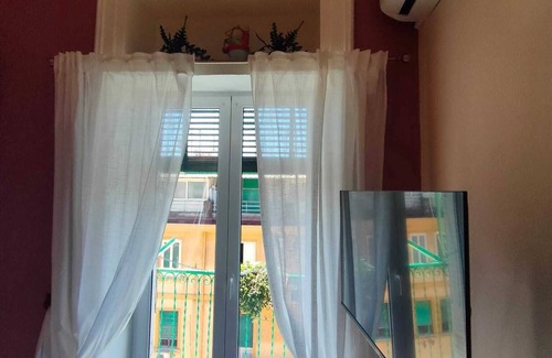 Vasto Apartment | Cozy apartment within walking distance of Piazza Garibaldi central station