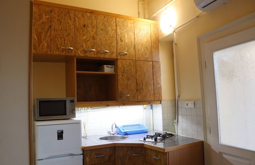 Szeged Apartment | Cozy apartmento with private parking.