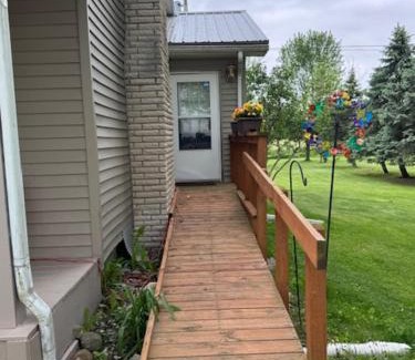 Alma Apartment | Cozy Apt- Centrally located
