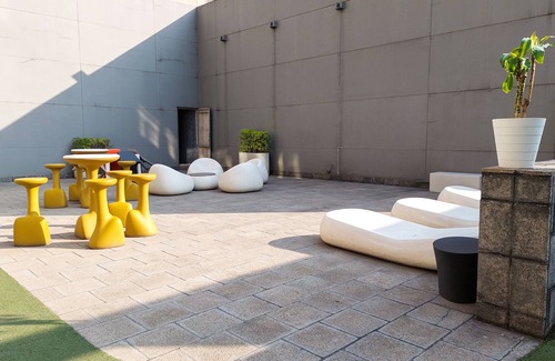 Barrio Chino Apartment | Cozy apt, ideal for couples near Historic Center
