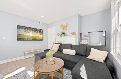 Gayborhood Apartment | Cozy Apt in Center City!