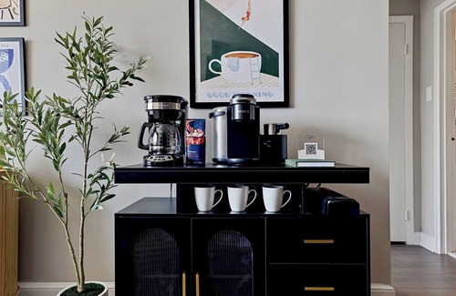 Rosslyn Apartment | Cozy Arlington Stay | Near DC Metro+Free Parking